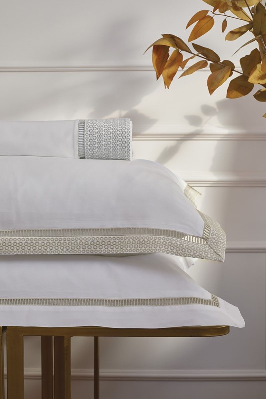 Windsor WINDSOR King shams white/latte 1001100