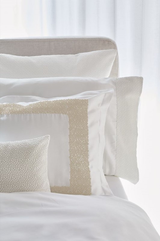 Pearls_U shp PEARLS_U SHP Standard shams white/latte 1001410