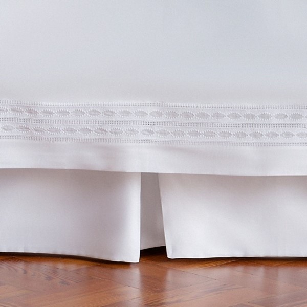 Simply Sateen SIMPLY SATEEN King tailored & lined bed skirt white 1000306